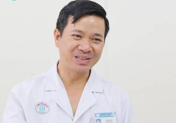 Bệnh nhân 91 ‘cứng đầu, khó tính’ trước khi nói yêu bác sĩ Việt Nam