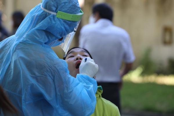 Thêm 2 bệnh nhân ở Quảng Nam tái dương tính với SARS-CoV-2