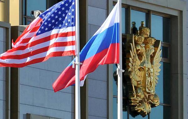 Mỹ áp đặt trừng phạt 32 tổ chức và cá nhân Nga, trục xuất 10 nhà ngoại giao