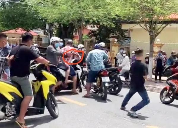 Khởi tố vụ án nổ súng trước cổng TAND tỉnh Tiền Giang