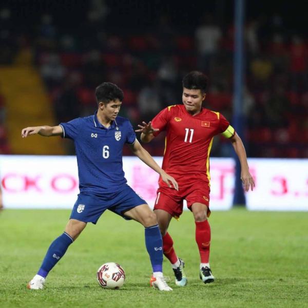 U23 Việt Nam hưởng “đặc quyền” khó tin, HLV Thái Lan phản ứng đầy bất ngờ trước bán kết SEA Games 31