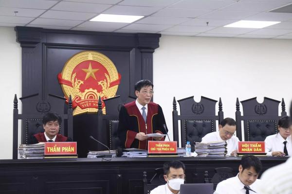 Cựu Thứ trưởng Y tế Trương Quốc Cường lĩnh án 4 năm tù