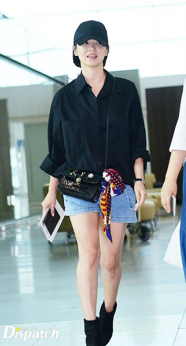 Song Hye Kyo diện quần short: Trước kia đẹp xấu thất thường, khi 40+ lại bùng nổ vẻ sang trọng