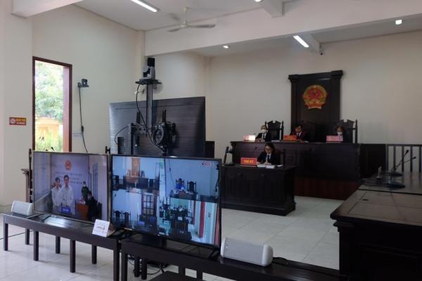 Tòa án huyện Bình Chánh lần đầu xử trực tuyến