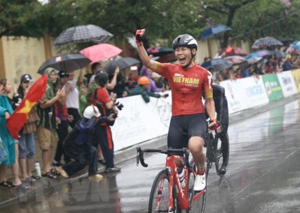SEA Games 31: Đội tuyển Xe đạp Việt Nam giành cú đúp Huy chương Vàng