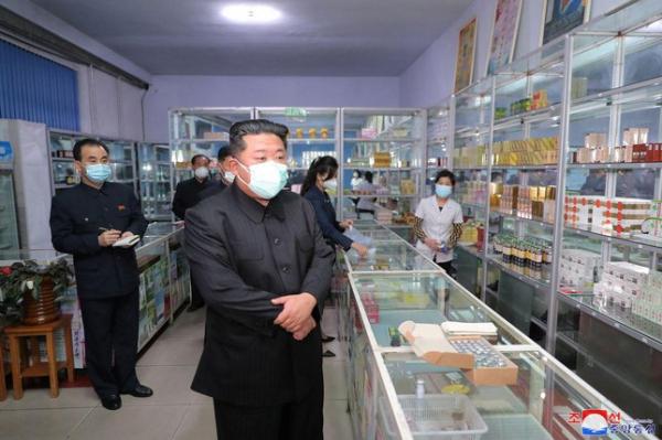 Nhà lãnh đạo Triều Tiên Kim Jong Un nỗ lực kiểm soát dịch COVID-19