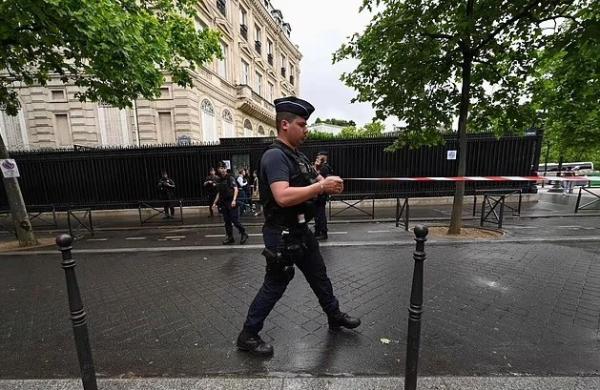 Nhân viên an ninh bị giết trong Đại sứ quán Qatar ở Paris