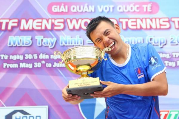 Lý Hoàng Nam lập mốc lịch sử cho quần vợt Việt Nam