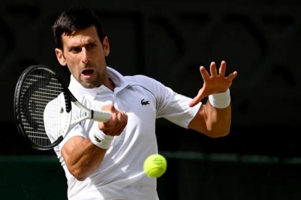 Djokovic thắng dễ dàng ở vòng ba Wimbledon