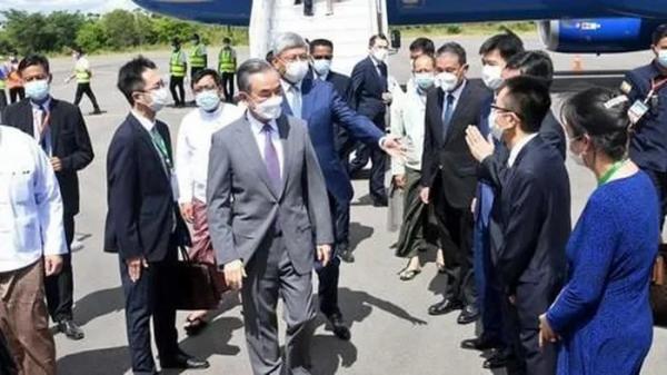 Ngoại trưởng Trung Quốc lần đầu thăm Myanmar từ khi quân đội nắm quyền