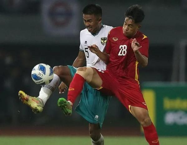 U-19 Philippines rất khó chịu so với U-19 Việt Nam