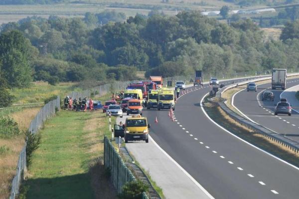 Tai nạn xe buýt thảm khốc ở Croatia, hơn 40 người thương vong