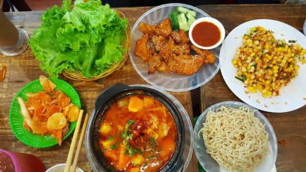 Top các quán ăn vặt ngon rẻ níu chân du khách khi đến Đà Nẵng