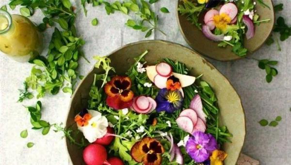 8 loại hoa không chỉ để ngắm, đem chế biến thành món ăn sẽ lợi đủ đường