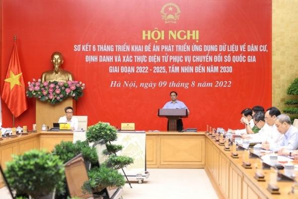 Thủ tướng Phạm Minh Chính: Chuyển đổi số lấy người dân là trung tâm