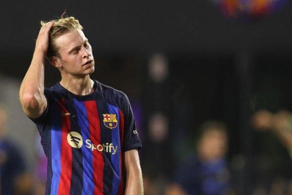 Tất tần tật về vụ De Jong bị ‘tống tiền’ và sự tàn nhẫn của Barca