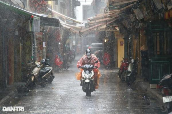 Bắc Bộ và Thanh Hóa tiếp tục mưa to