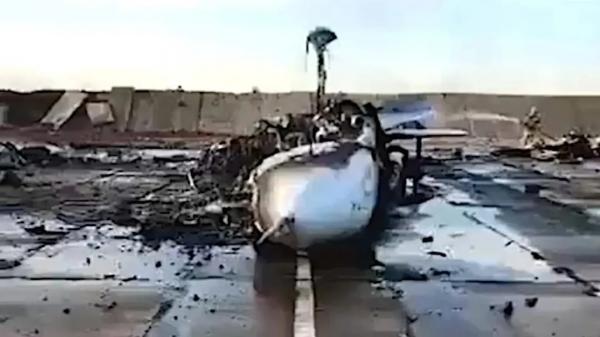 2 trung đoàn tên lửa S400 ngủ gật à? Sân bay quân sự lớn nhất của Nga ở Biển Đen bị tấn công, nhiều chiếc Su-30 nổ tung