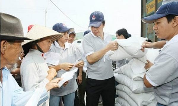 Xuất cấp 902,025 tấn gạo hỗ trợ cho 2 tỉnh Sóc Trăng, Nghệ An