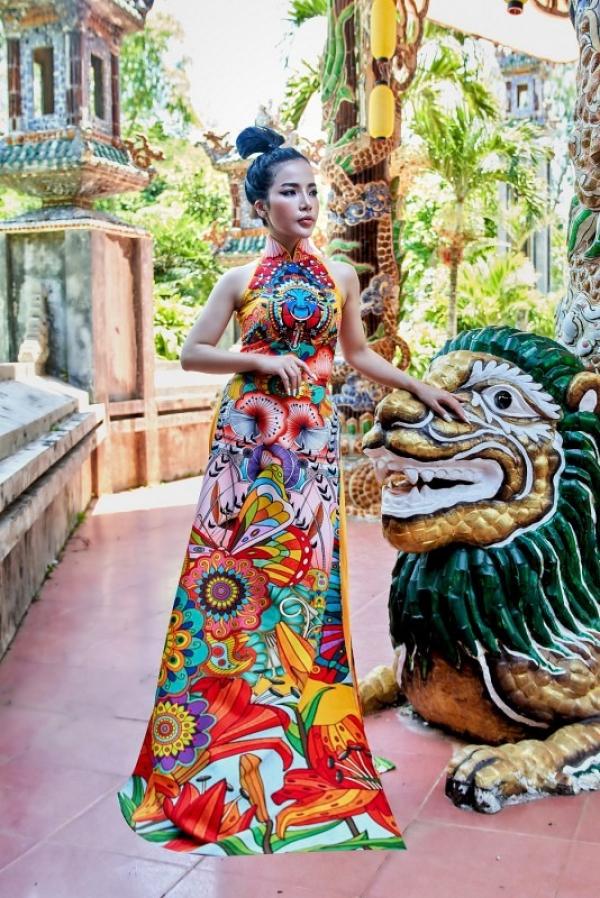 Quảng Ngãi: Người đẹp Đỗ Ngọc Hà nền nã với áo dài quảng bá du lịch