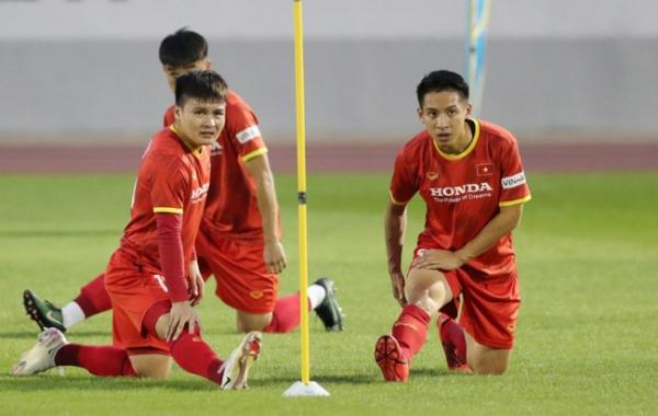 Đội hình ĐT Việt Nam đấu Ấn Độ: Quang Hải, Hùng Dũng đá chính