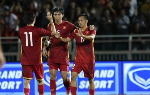 Đội tuyển Việt Nam thắng 2 trận nhưng chỉ bằng Indonesia thắng 1 trận