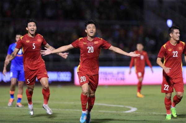 BXH FIFA sau loạt giao hữu: Việt Nam rút ngắn cách biệt với Trung Quốc