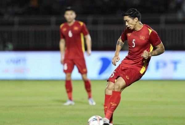 Hà Nội FC lo ngay ngáy vì Văn Hậu, Duy Mạnh