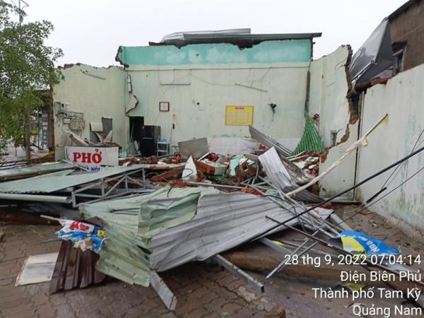 Quảng Nam thống kê ban đầu có 72 nhà bị tốc mái do ảnh hưởng của bão