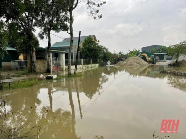 Khu vực ven biển tỉnh Thanh Hóa có lượng mưa vượt 100 mm trong hơn 24 giờ