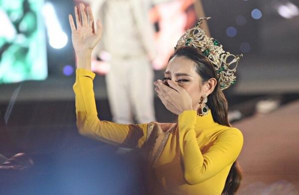 Bất ngờ với số tiền Hoa hậu Thùy Tiên quyên góp từ thiện miền Trung hậu ồn ào