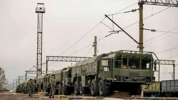 Nga điều gấp số lượng lớn tên lửa Iskander tới biên giới Ukraine