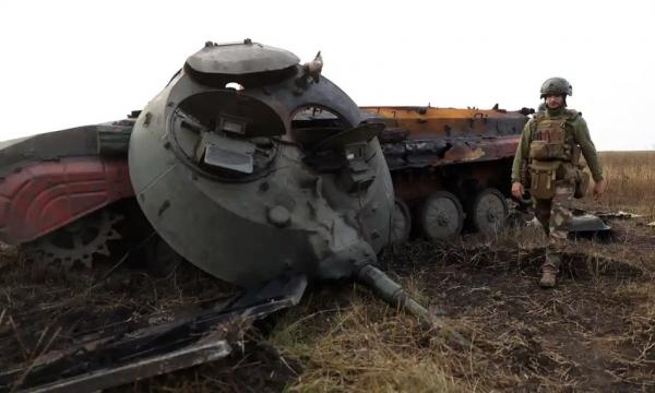 Nga rút quân khỏi TP chiến lược ở Donbass để tránh bị Ukraine bao vây