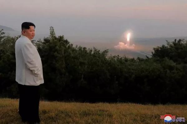 Triều Tiên tuyên bố “thử tên lửa mô phỏng tấn công Hàn Quốc”