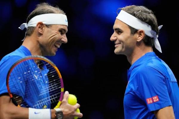 Nadal mời Federer thi đấu trở lại, “Tàu tốc hành” báo tin quan trọng