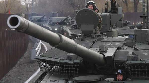 Ukraine lo sợ các lữ đoàn xe tăng tinh nhuệ hàng đầu của Nga đang chuẩn bị tấn công Kiev