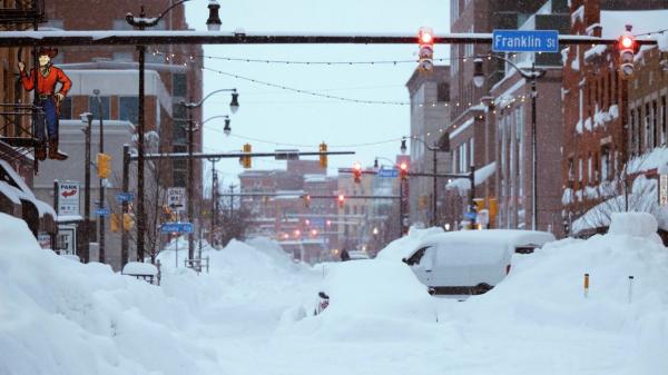 Bão tuyết kinh hoàng ở Mỹ: Số người thiệt mạng tiếp tục tăng