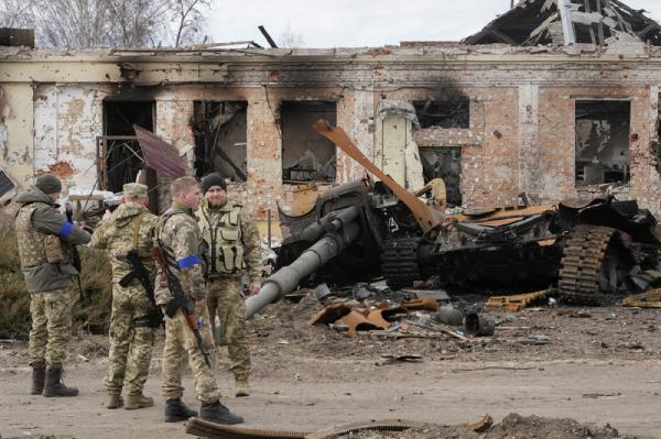 Ukraine tuyên bố tái kiểm soát 40% diện tích Nga nắm giữ trong chiến sự