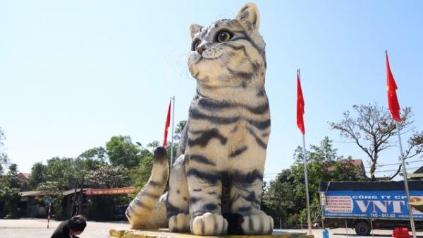 Tiết lộ danh tính người làm linh vật “mèo hoàng hậu” ở Quảng Trị khiến dân mạng trầm trồ khen ngợi