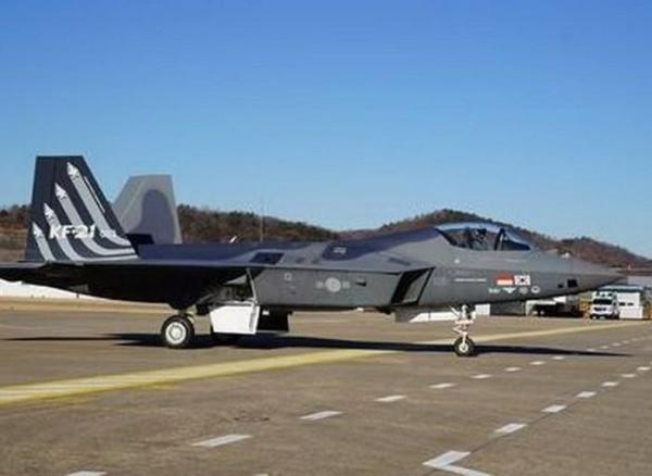 Hàn Quốc theo đuổi dự án chế tạo hàng loạt chiến đấu cơ KF-21 nội địa