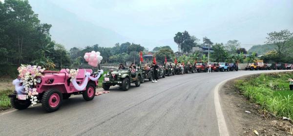 Tạm giữ 6 xe Jeep trong đoàn xe rước dâu ở Thái Nguyên