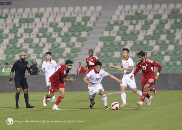 U23 Việt Nam thua đậm U23 UAE, thầy trò HLV Philippe Troussier nói gì?