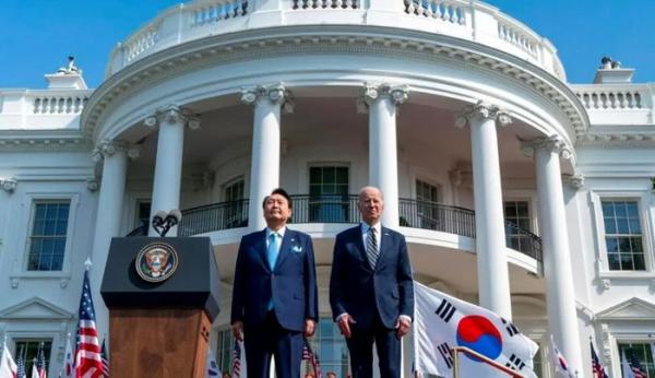 Mỹ đưa tàu ngầm hạt nhân đến Hàn Quốc lần đầu tiên sau 40 năm