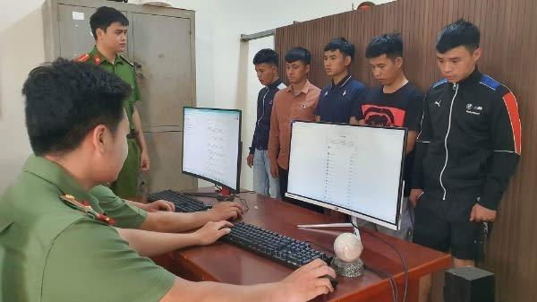 Bắt nhóm đối tượng lừa bán tài khoản game, chiếm đoạt 1 tỷ đồng