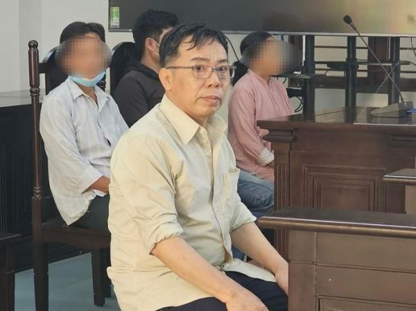 Bác sĩ phẫu thuật thẩm mỹ “chui” làm chết người lãnh 3,5 năm tù