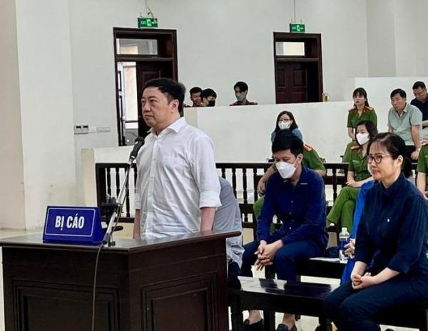 Cựu giám đốc Sở Y tế Đồng Nai nói nhận gần 15 tỉ đồng là “tiền cảm ơn”