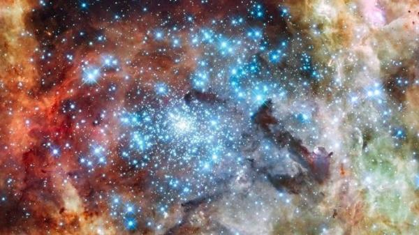 Tìm được ngôi sao “quái vật vũ trụ” lớn gấp 10.000 lần Mặt Trời