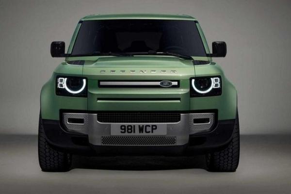 Land Rover Defender 75th Limited Edition từ 7,3 tỷ đồng cho đại gia Việt