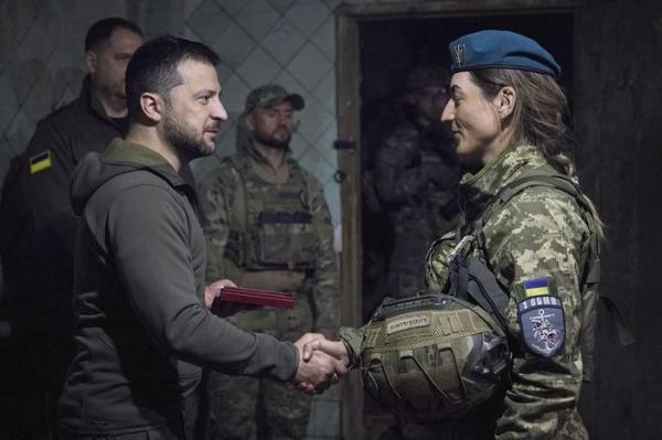 Tình hình Ukraine: Nga “chắc nịch” một điều, Kiev lập binh chủng mới, ngày phản công đã cận kề?