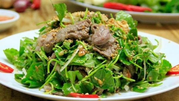 Rau má có công dụng giải nhiệt và làm đẹp tuyệt vời, nhưng nếu cơ thể có dấu hiệu này cần dừng ngay!